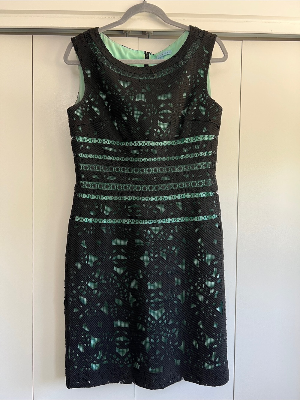 ANTONIO MELANI Black and Green Lace Mini Dress